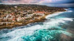 La Jolla Party Bus Rental Services Company, San Diego, Limo, Limousine, Shuttle, Charter, Sedan, SUV, Brewery Tour, Wine Tasting, Weddings, Downtown, Clubs, Nightlife, Bachelor Parties, Bachelorette Parties